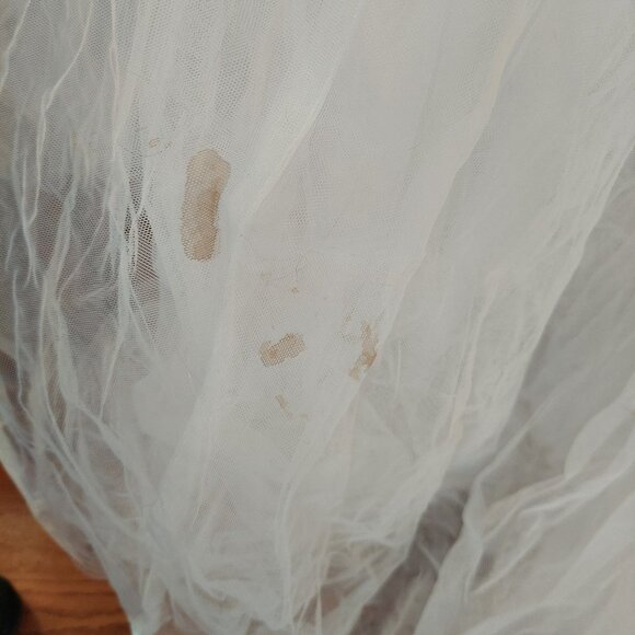 White Mary's Tulle Bridal Ball Gown with Crystal Beads size 8 - Picture 17 of 17